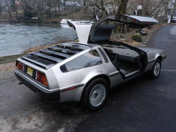 Used-1981-Delorean-DMC-12