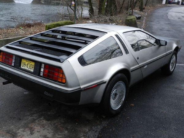 Used-1981-Delorean-DMC-12