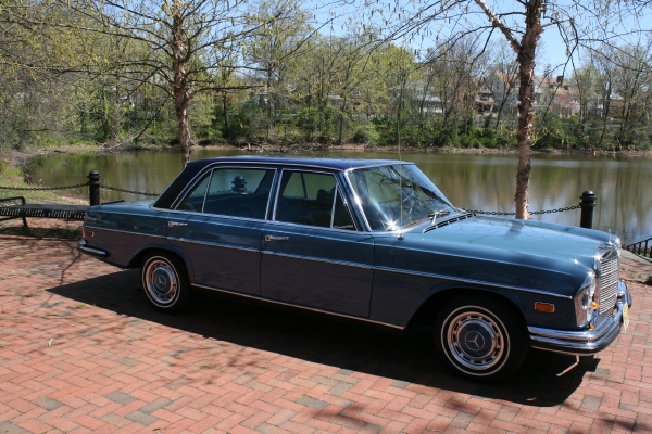Used-1969-Mercedes-Benz-280SEL