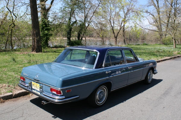 Used-1969-Mercedes-Benz-280SEL
