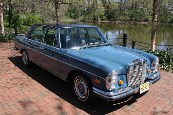 Used-1969-Mercedes-Benz-280SEL