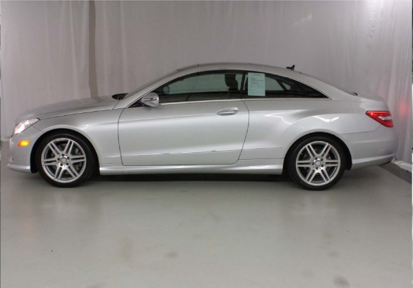 Used-2010-Mercedes-Benz-E550