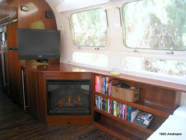 Used-1983-Airstream-Excella-31'