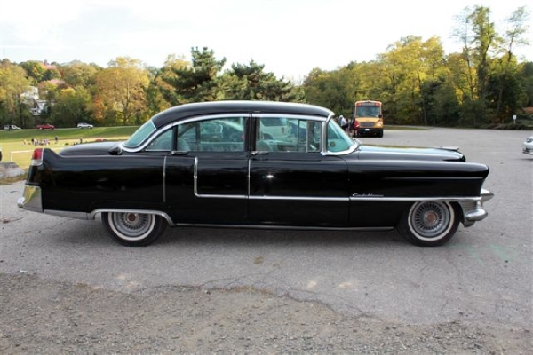 Used-1955-Cadillac-Series-62