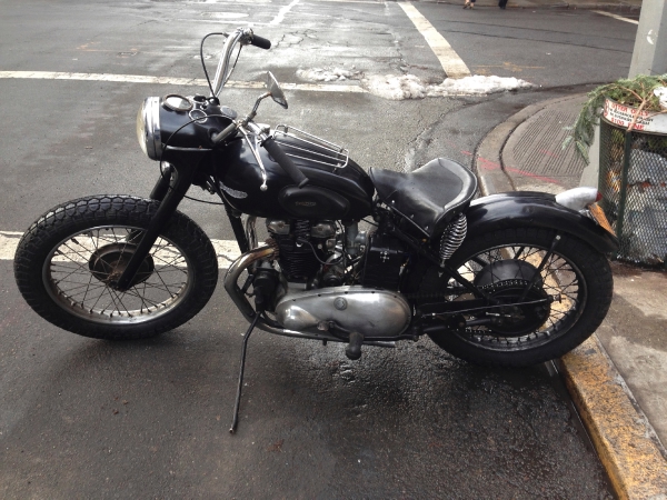 Used-1952-Triumph-Thunderbird