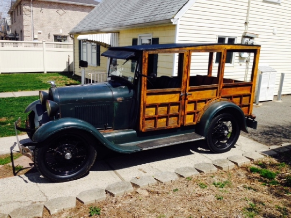 Used-1929-FORD-WOODIE