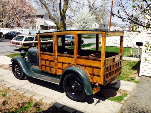 Used-1929-FORD-WOODIE