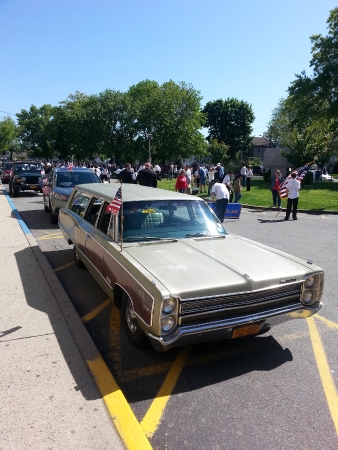 Used-1968-Plymouth-Fury-Sports-Suburban