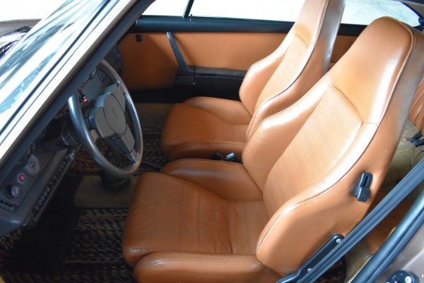 Used-1974-Porsche-911-Euro-Carrera-MFI-27