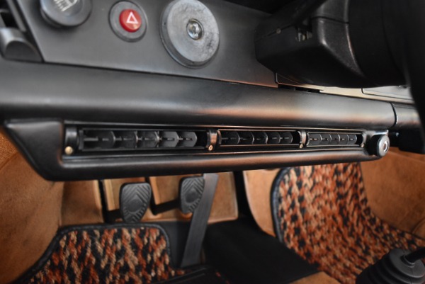 Used-1974-Porsche-911-Euro-Carrera-MFI-27