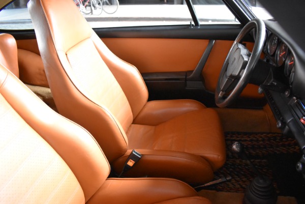 Used-1974-Porsche-911-Euro-Carrera-MFI-27