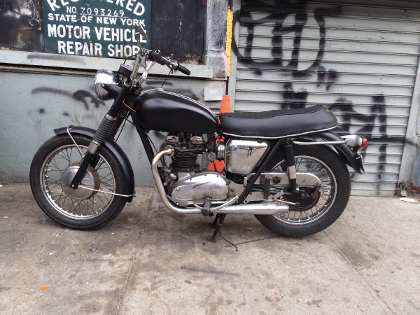 Used-1967-Triumph-Bonneville