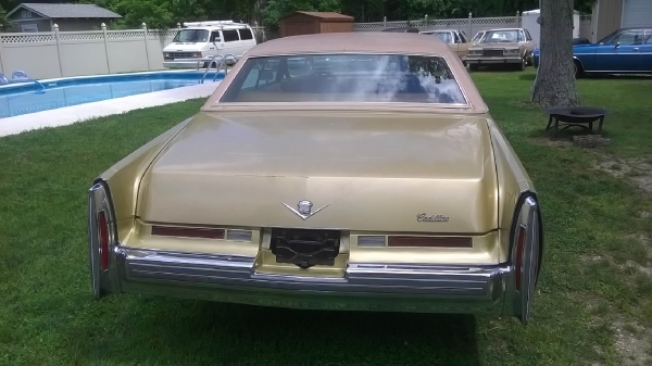 Used-1974-Cadillac-Sedan-Deville