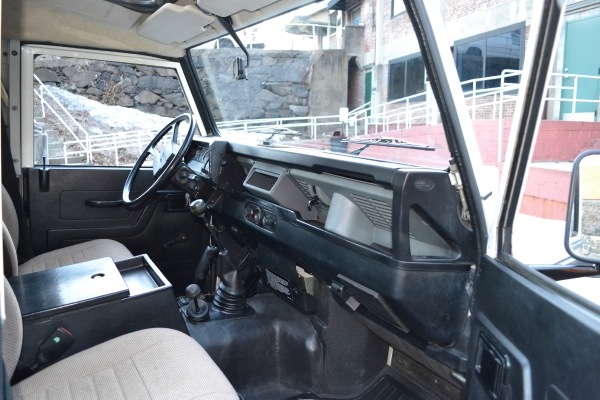 Used-1985-Land-Rover-Defender-90