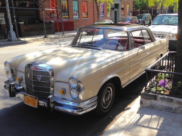 Used-1968-Mercedes-Benz-220SEB-Coupe
