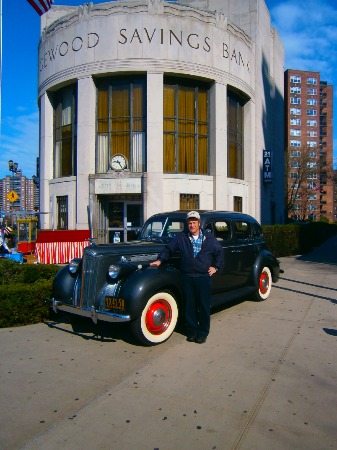 Used-1940-PACKARD-SEDAN