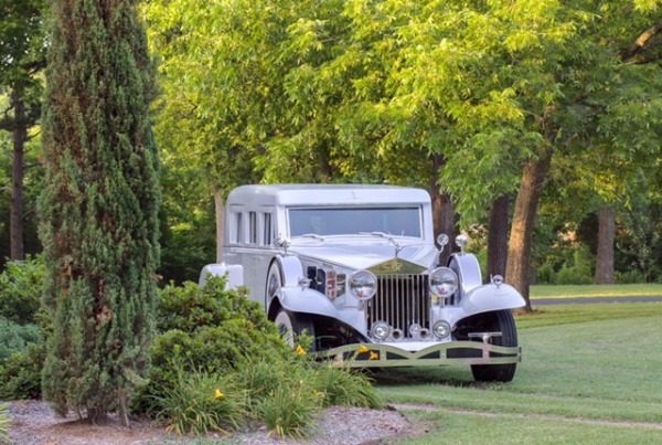 Used-1940-Rolls-Royce-Limo-(repro)