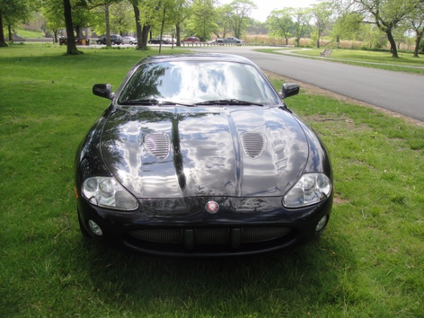 Used-2002-Jaguar-XKR