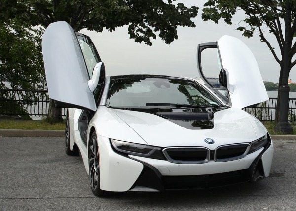 Used-2015-BMW-i8