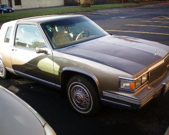 Used-1986-Cadillac-Coupe-Deville