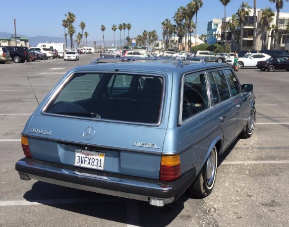 Used-1979-Mercedes-Benz-station-wagon