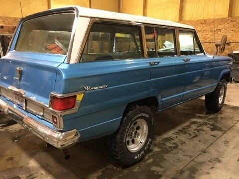 Used-1970-Jeep-Wagoneer