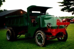 Used-1925-Mack-Chain-Drive-Dump-Truck