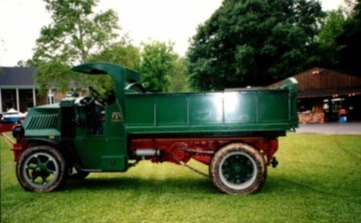 Used-1925-Mack-Chain-Drive-Dump-Truck