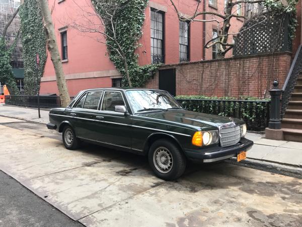 Used-1983-Mercedes-Benz-300D