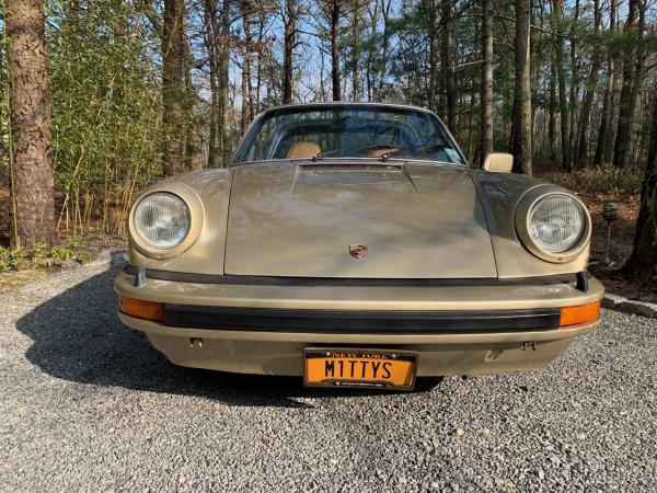 1976-Porsche-911S-Targa