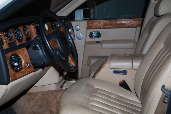 Used-2007-Rolls-Royce-Phantom