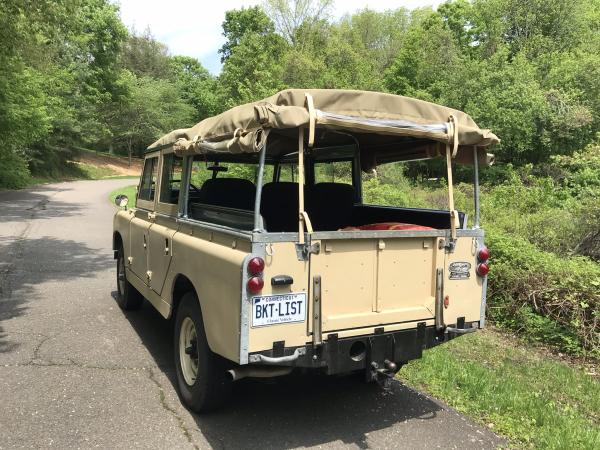 1967-Land-Rover-Series-2a-109-Station-Wagon-(4dr)