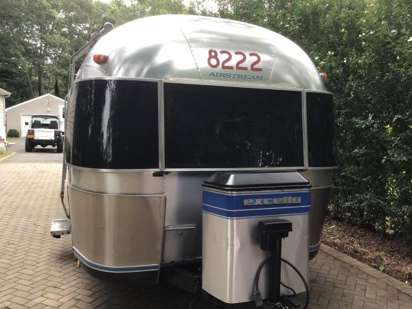 1990-Airstream--Excella-29-ft