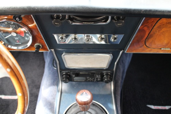 Used-1967-Austin-Healey-3000-BJ8