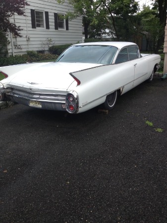Used-1960-Cadillac-Coupe-de-ville