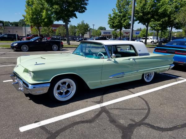 1959-Ford-Thunderbird