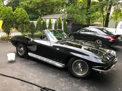 1965-Chevrolet-Corvette