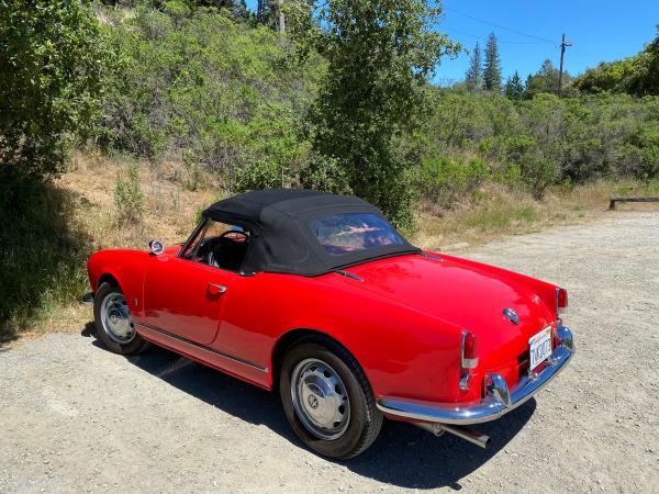 1960-Alfa-Romeo-Giulietta-Spider