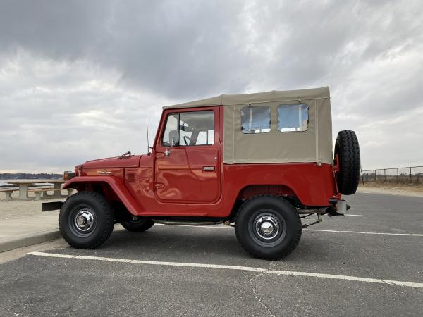 Used-1977-Toyota-Land-Cruiser-FJ40-70s-SUV-Rugged-Offroad