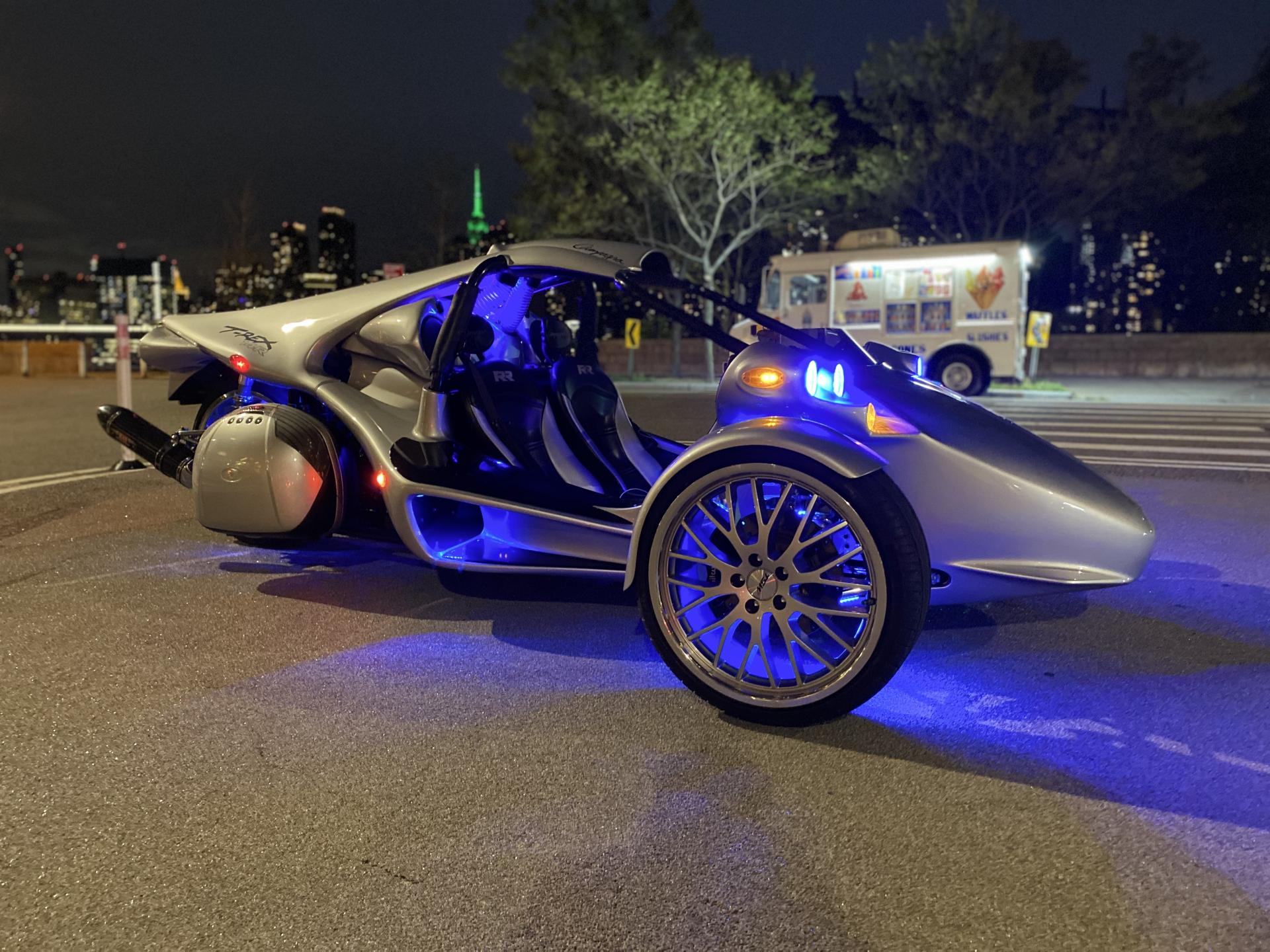 t rex 3 wheel car