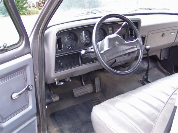 Used-1989-Dodge-RAM-W150