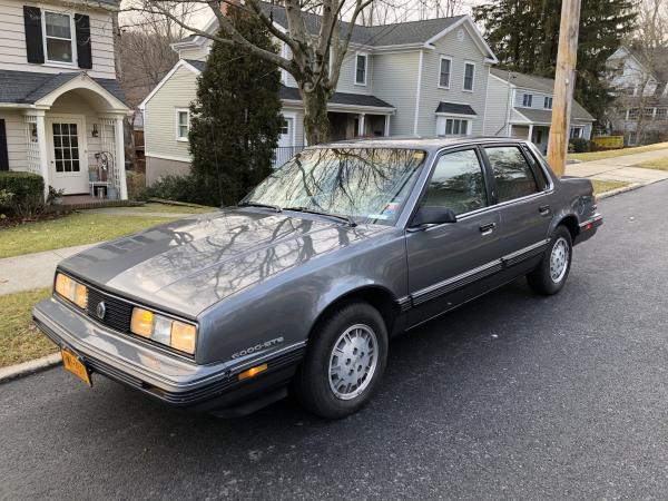 Used-1987-Pontiac-6000STE-80s-90s-nondescript