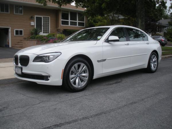 Used-2011-BMW-740-LI-Contemporary-European-Luxury-German-Limo