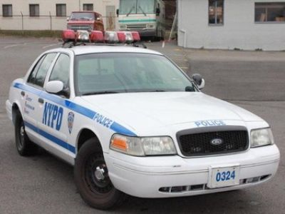Used-2006-Ford-Crown-Victoria