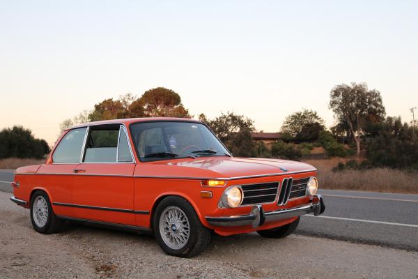 Used-1974-BMW-2002-tii-70s-European-Classic-German