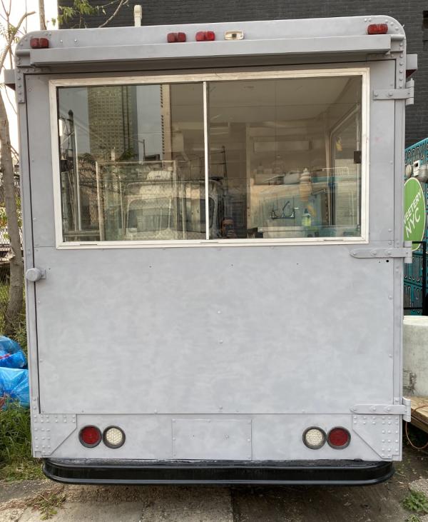 Used-1999-Grumman-Step-Van-Food-Truck