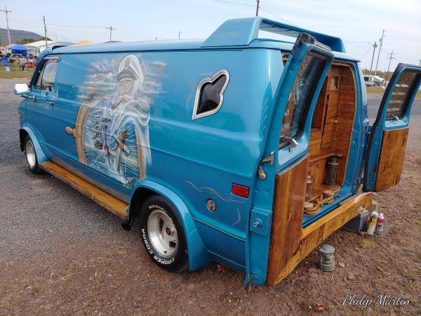 Used-1978-Dodge-B100-Van-70s-80s-Van-Special-Nautical