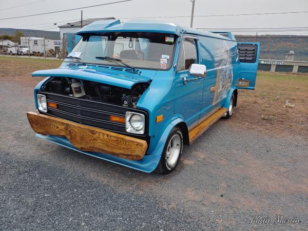 Used-1978-Dodge-B100-Van-70s-80s-Van-Special-Nautical