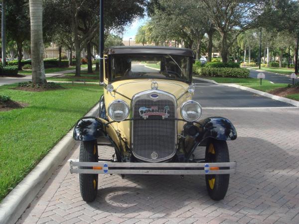 Used-1930-Ford-Model-A-DeLuxe-Town-Sedan-30s-American