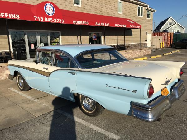 Used-1957-Ford-Fairlane-50s-60s-Muscle-American-Americana-Classic